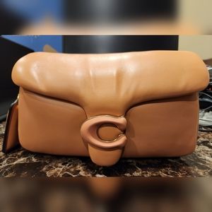 Coach Pillow Tabby 26 Shoulder Bag